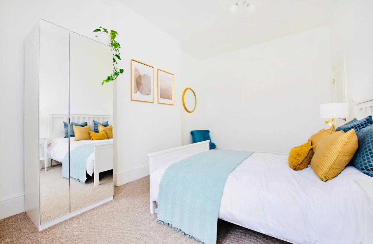 Spacious & Charming Garden Flat -Zone 2- Great For Central London Access Zewnętrze zdjęcie